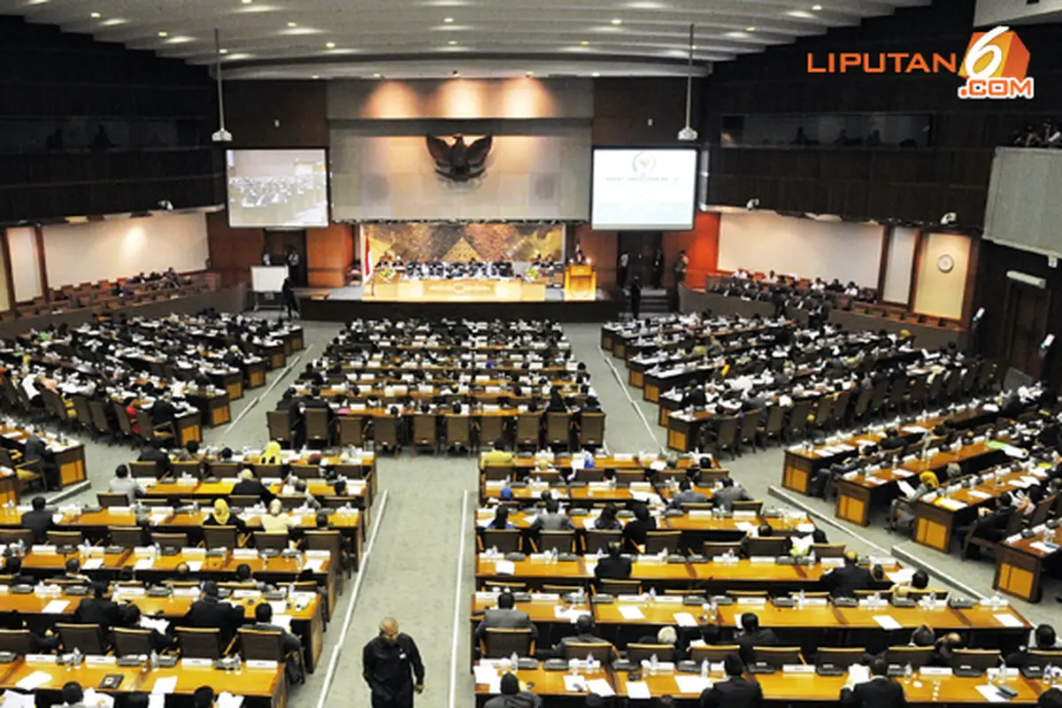 rapat-paripurna-dpr-130617c.jpg