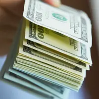 Menjadi miliarder tak hanya mensyaratkan kegigihan dan kemampuan, tapi uga pola pikir yang terarah. 