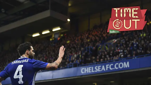 Cesc Fabregas medapatkan minim waktu bermain di Chelsea karena gagal bersaing dengan gelandang The Blues Lainnya