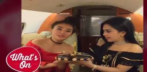 Syahrini merayakan ulang tahun ke-34