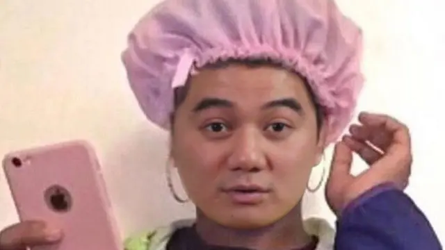 6 Editan Foto Chef Arnold ala Warganet Ini Bikin Ketawa Geli