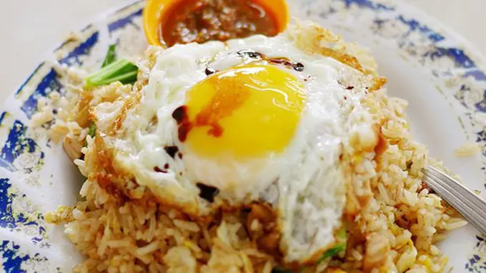 Telur ceplok kecap asin/copyright bangsarbabe.com