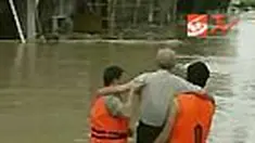 Setelah menewaskan tiga orang, Topan Chantu membuat ribuan warga Cina terpaksa dievakuasi. Topan yang menyebabkan banjir berakibat pada runtuhnya rumah warga. 