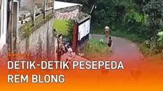 Kecelakaan tunggal pesepeda terekam CCTV. Terjadi di jalan menurun di pemukiman berbukit. Awalnya terdengar suara teriakan, disusul munculnya pesepeda yang melaju kencang.