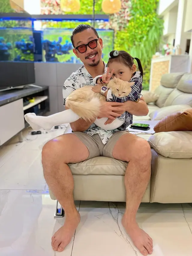 Curi Perhatian, Ini 6 Potret Gemas Shabira Alula Bocah 3 Tahun yang Viral di TikTok