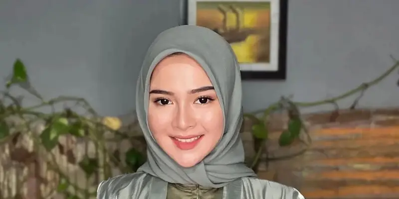Potret Bella Bonita Saat Pakai Hijab, Sah Jadi Istri Denny Caknan