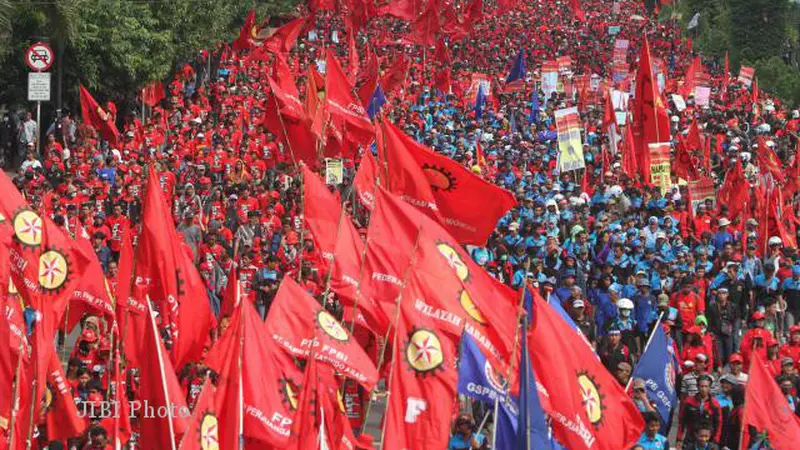 Tuntutuan Hari Buruh Internasional (May Day)