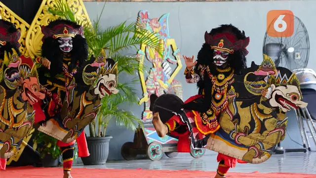 Serunya para siswa SD mengikuto lomba tari Jaranan Buto Banyuwangi (Hermawan Arifianto/Liputan6.com)
