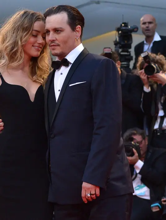 Sebagai informasi, Amber Heard menikah dengan Johnny Depp dalam sebuah upacara sipil privat pada bulan Februari tahun ini di sebuah pulau pribadi di Bahama. (AFP/Bintang.com)