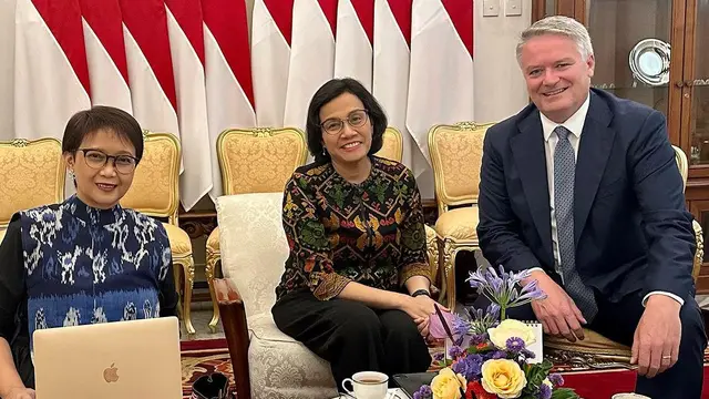 Persahabatan Sri Mulyani dan Retno Marsudi