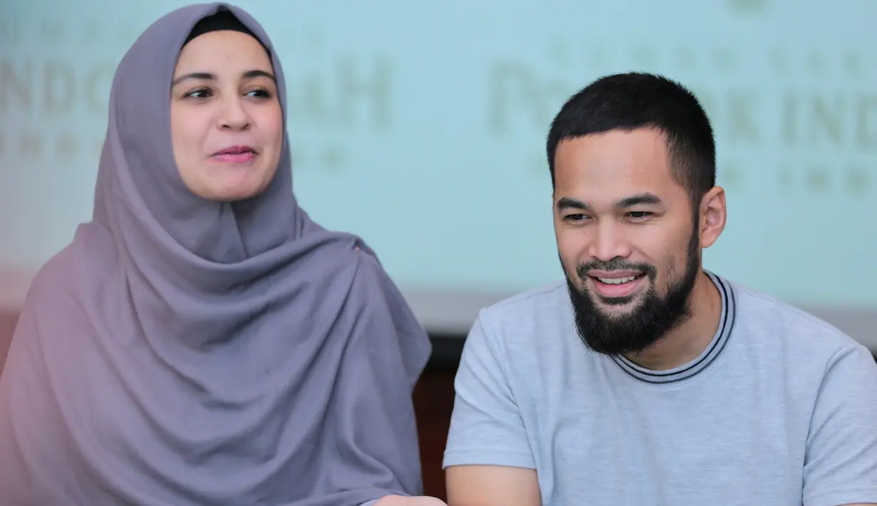 Berbagai reaksi warganet membaca ungkapan hati Teuku Wisnu kepada istrinya. Mulai terharu, merinding hingga meneteskan air mata. (Adrian Putra/Bintang.com)