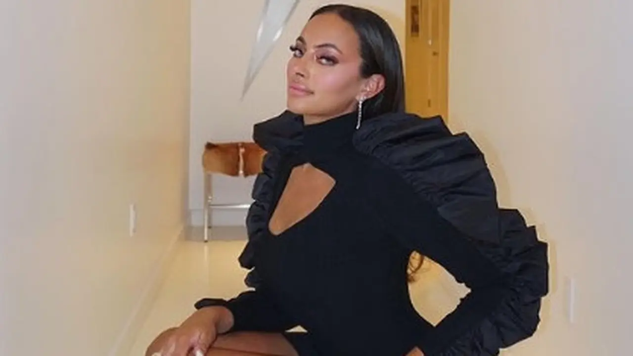 Sosok Emira D'Spain, Model Transgender Kulit Hitam Pertama Victoria's Secret