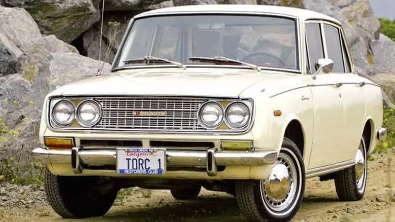 Toyota Corona 1966 versi Eropa (Response.jp)