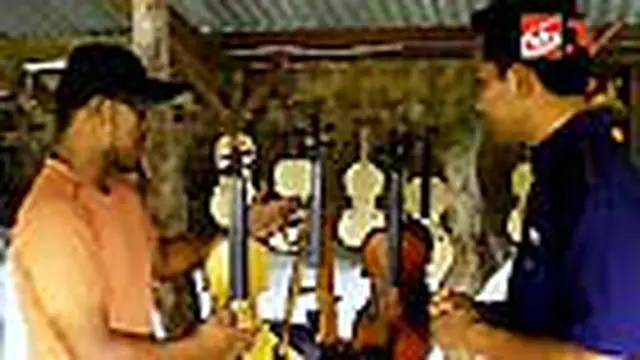 Membuat Biola Ukir Tanpa Merusak Hutan