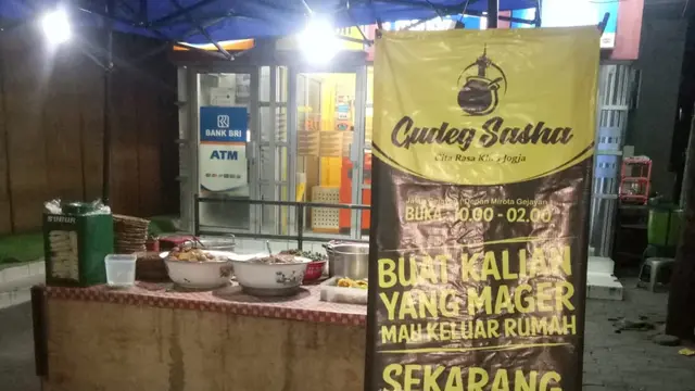Rekomendasi Gudeg Malam Enak di Jogja