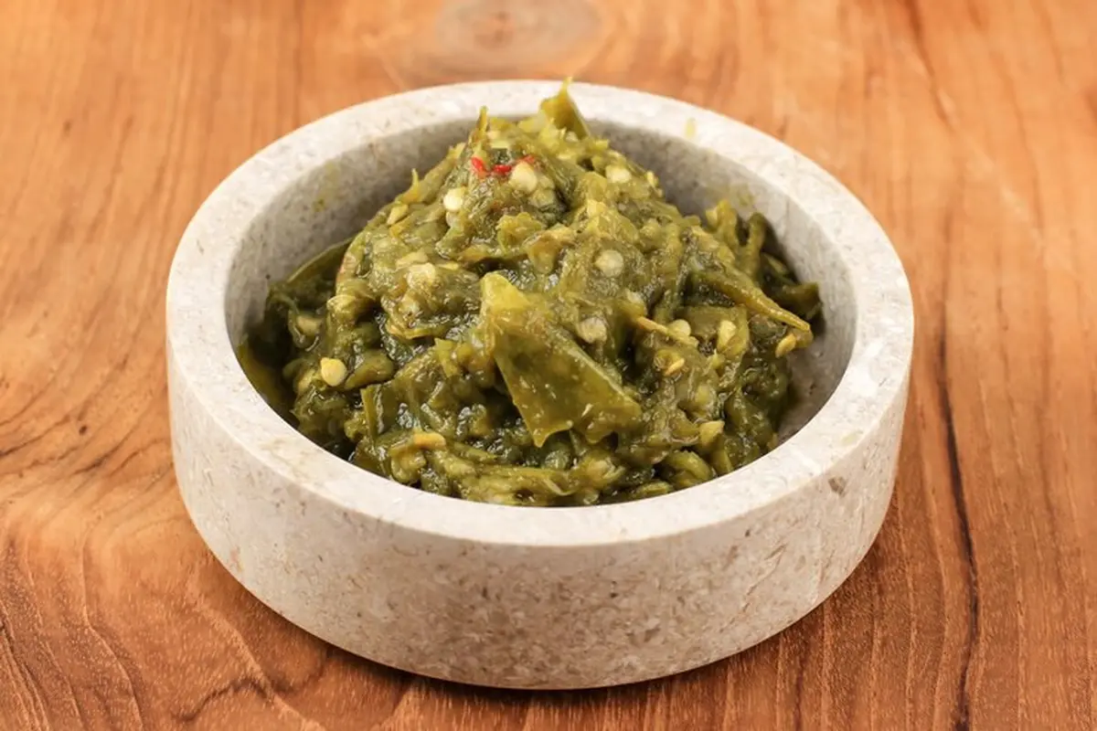 Rahasia Sambal Hijau Tetap Segar dan Tidak Pucat, Begini Triknya