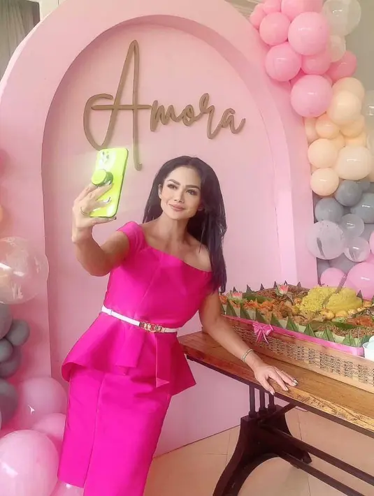 Amora Lemos (Instagram/krisdayantilemos)