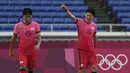 Hwang Ui-jo. Striker Korea Selatan berusia 28 tahun ini mengoleksi 4 gol dan membawa timnya lolos hingga perempatfinal. Satu gol dicetaknya saat kalah 3-6 dari Meksiko di perempatfinal dan 3 gol di fase grup saat mengalahkan Honduras 6-0. (Foto: AP/Kiichiro Sato)