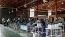 Pelatihan ini merupakan kolaborasi antara mitra lokal Solusi Energi Terbarukan untuk Afrika (Res4Africa)--sebuah yayasan yang bekerja untuk mendukung transisi energi yang adil di Afrika. (Roberta Ciuccio/AFP)