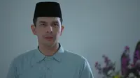 Adegan sinetron Takdir Cinta Yang Kupilih tayang setiap hari di SCTV (Dok Sinemart)