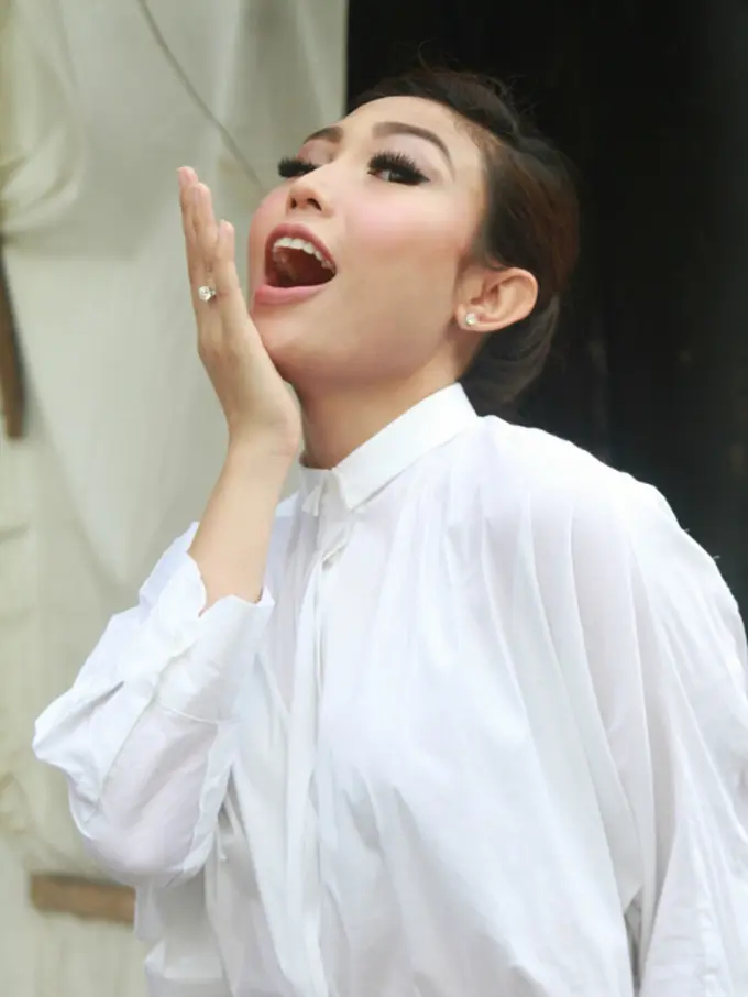 Ayu Dewi
