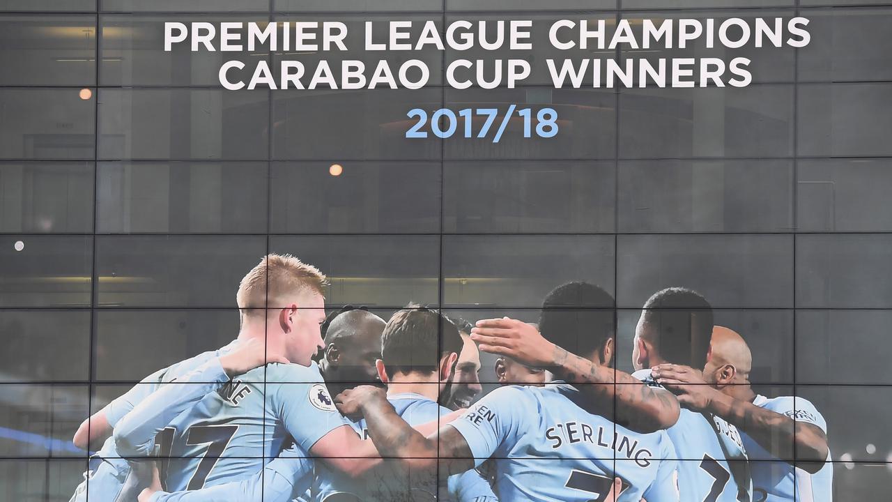 FOTO: Manchester City Mulai Mempersiapkan Pesta Juara Premier League