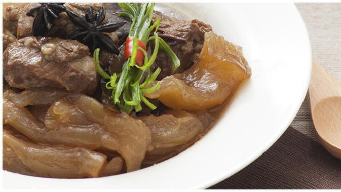 Tips Mengolah Kikil Agar Empuk Dan Enak Dimakan  