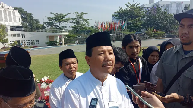 Sekretaris Daerah Jawa Barat Iwa Karniwa