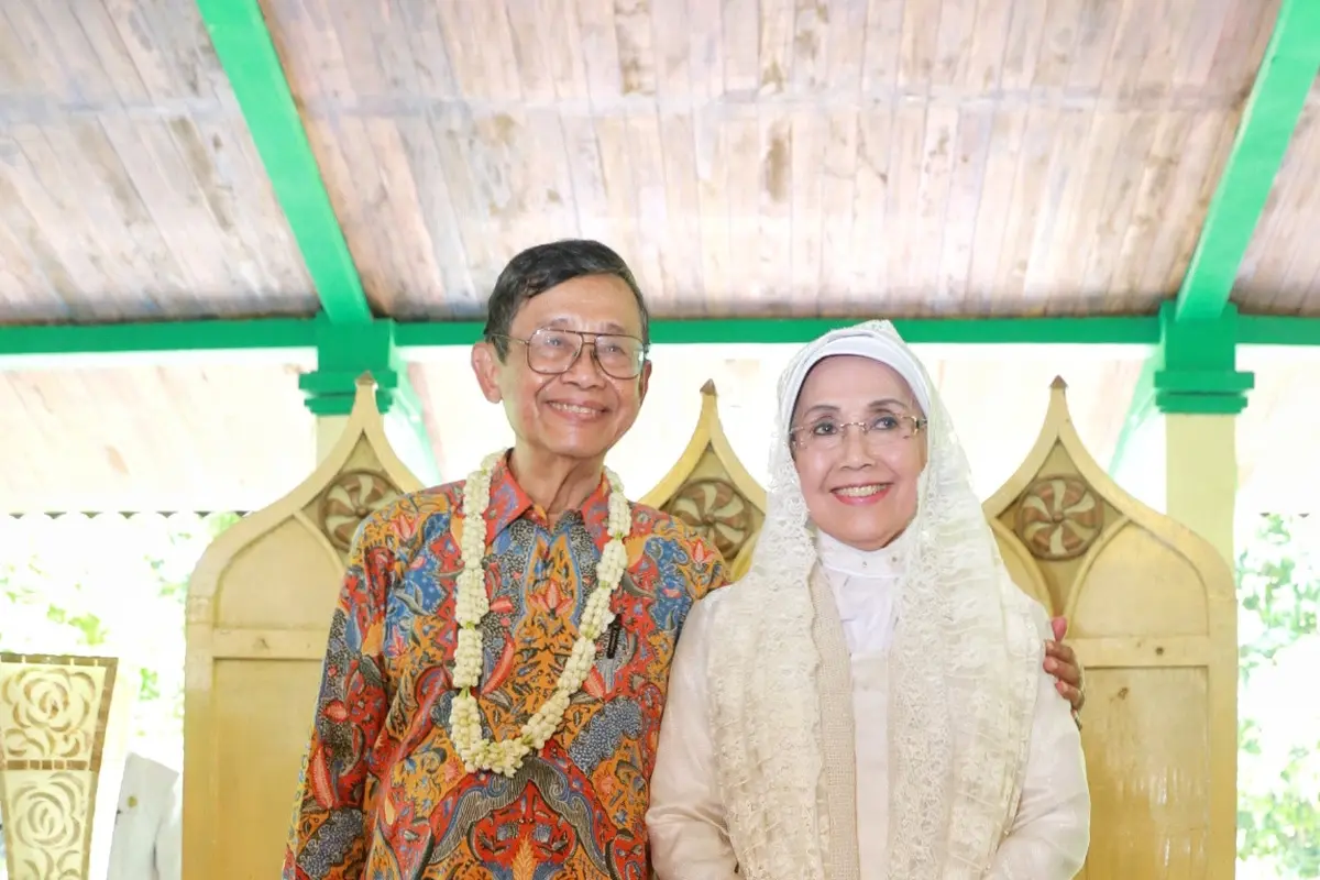 [Bintang] Resepsi Pernikahan Nani Wijaya dan Ajip Rosidi