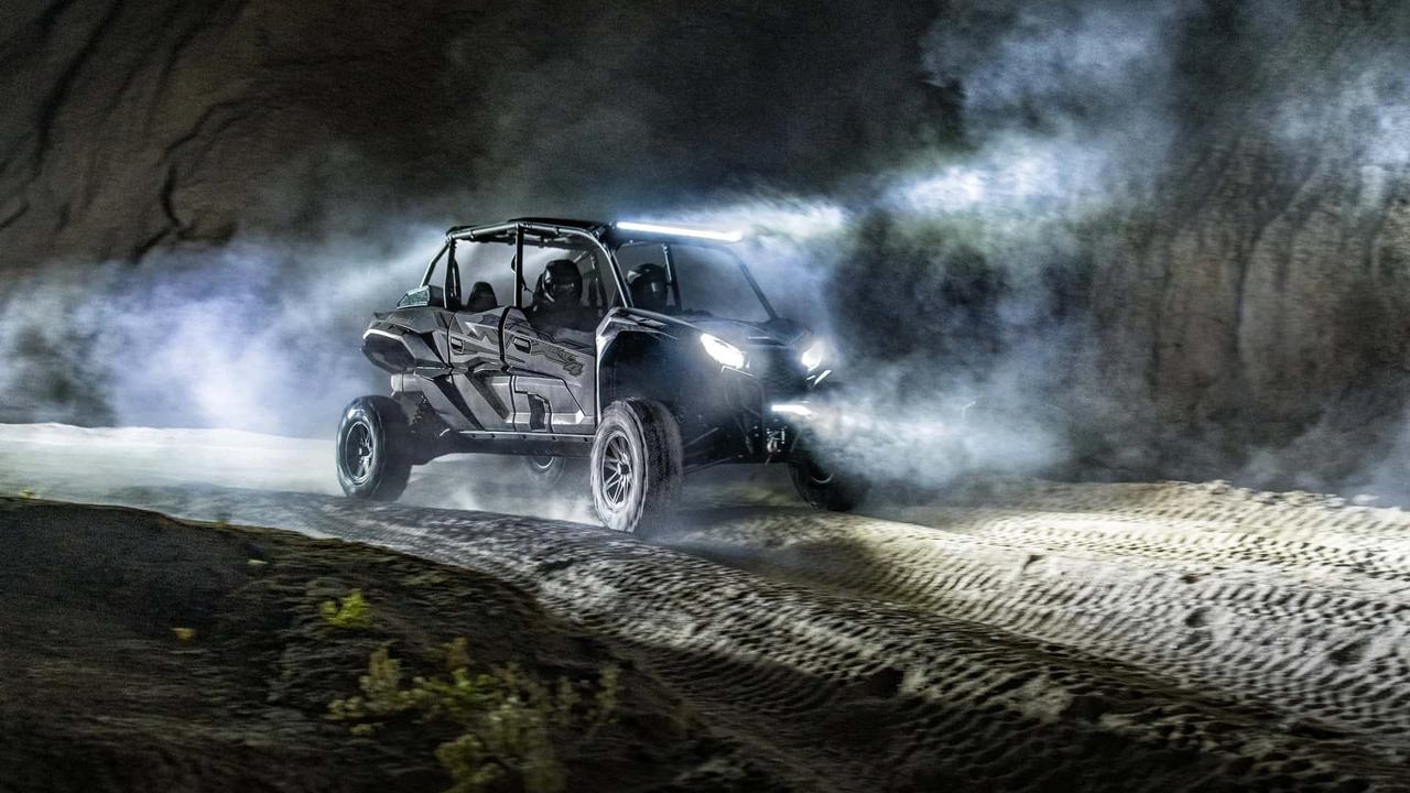 Pakai Basis Teryx KRX 1000, Kawasaki Bikin UTV Khusus untuk Malam Hari (Motor1)