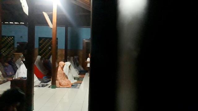 Gunakan Kalender Khusus Kapan Lebaran Idul Fitri Islam Aboge Regional Liputan6 Com