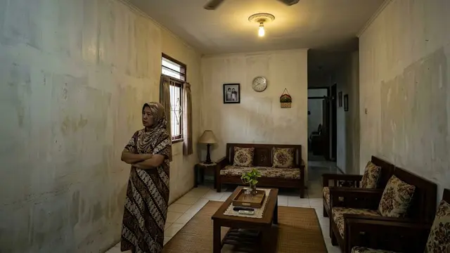 Warna cat ruang tamu yang disesali pemilik rumah model putih tidak sesuai harapan