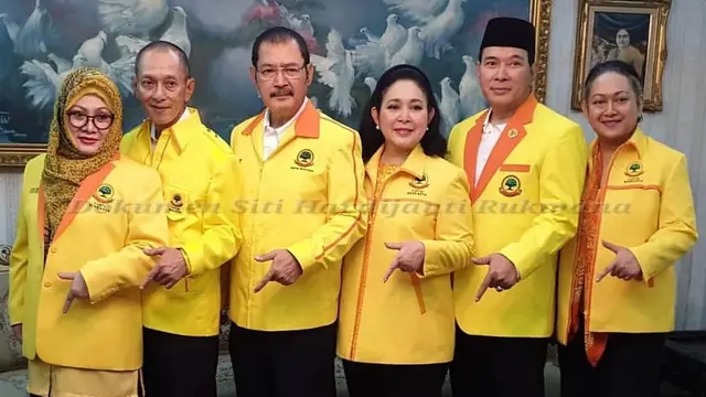 6 Potret Bambang Trihatmodjo Suami Mayangsari Bareng Saudara, Kompak Sedari Kecil