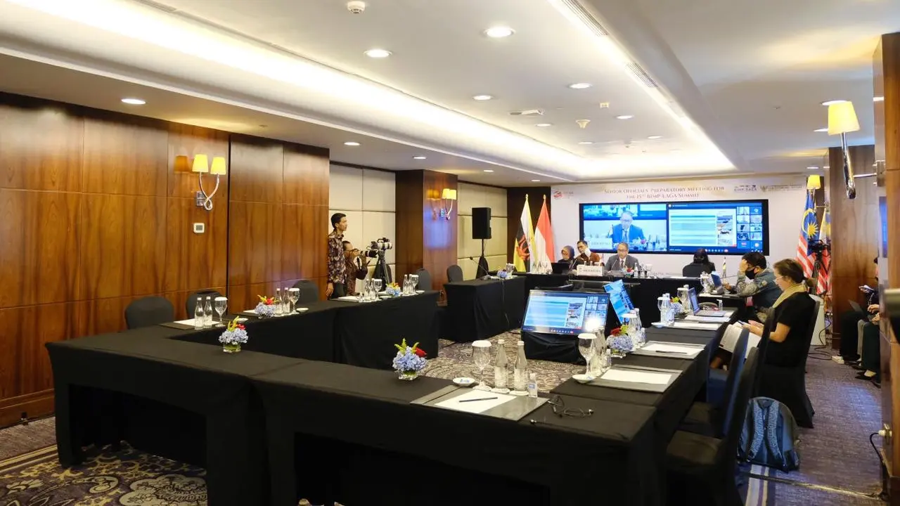 Pejabat Senior Brunei Darussalam – Indonesia – Malaysia – the Philippines East ASEAN Growth Area (BIMP-EAGA) dan Indonesia – Malaysia – Thailand Growth Triangle (IMT-GT) menggelar Preparatory Senior Officials Meeting (SOM).