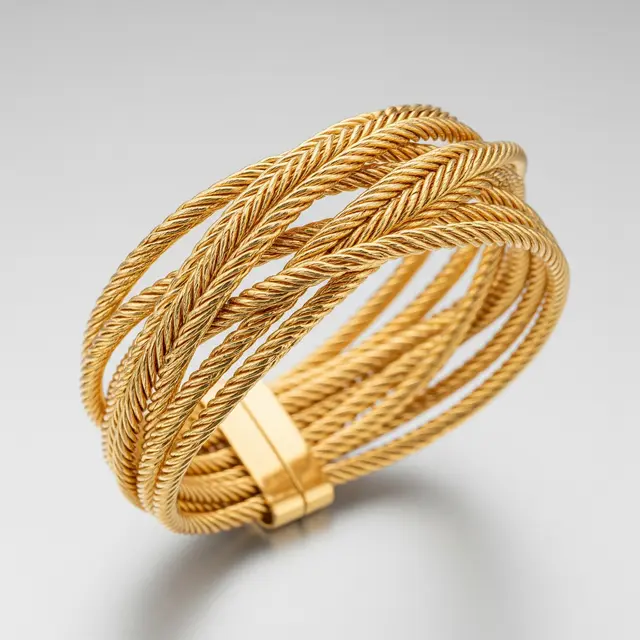 9 Model Gelang Emas 18 Karat Desain Modern, Pilihan Gaya di 2025
