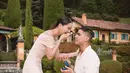 Melalui keterangan unggahan Al Ghazali, diketahui bahwa dirinya melamar Alyssa pada 21 September lalu di atas perahu saat berkunjung ke Lake Como, Italia.  [@alghazali7].