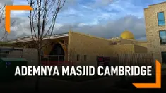Bikin Adem, Masjid Cambridge Ini Berkonsep Ramah Lingkungan