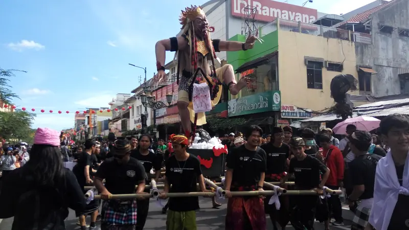 Pawai Ogoh-Ogoh