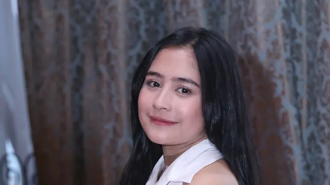 [Bintang] Main Film Danur, Prilly Latuconsina: Kami Siap Bergentayangan