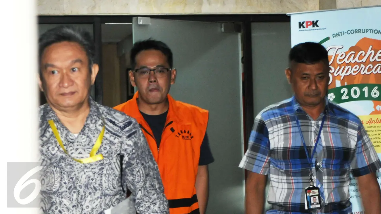 20161227- Suami  Inneke Koesherawati Jalani Pemeriksaan Perdana-Fahmi Darmawansyah-Jakarta- Helmi Afandi