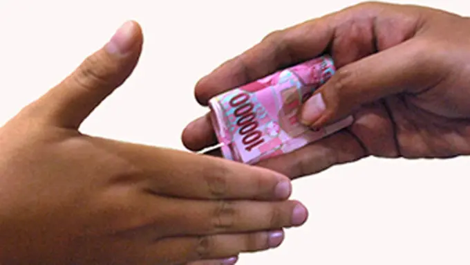 Calo Bertebaran di Stadion Pakansari