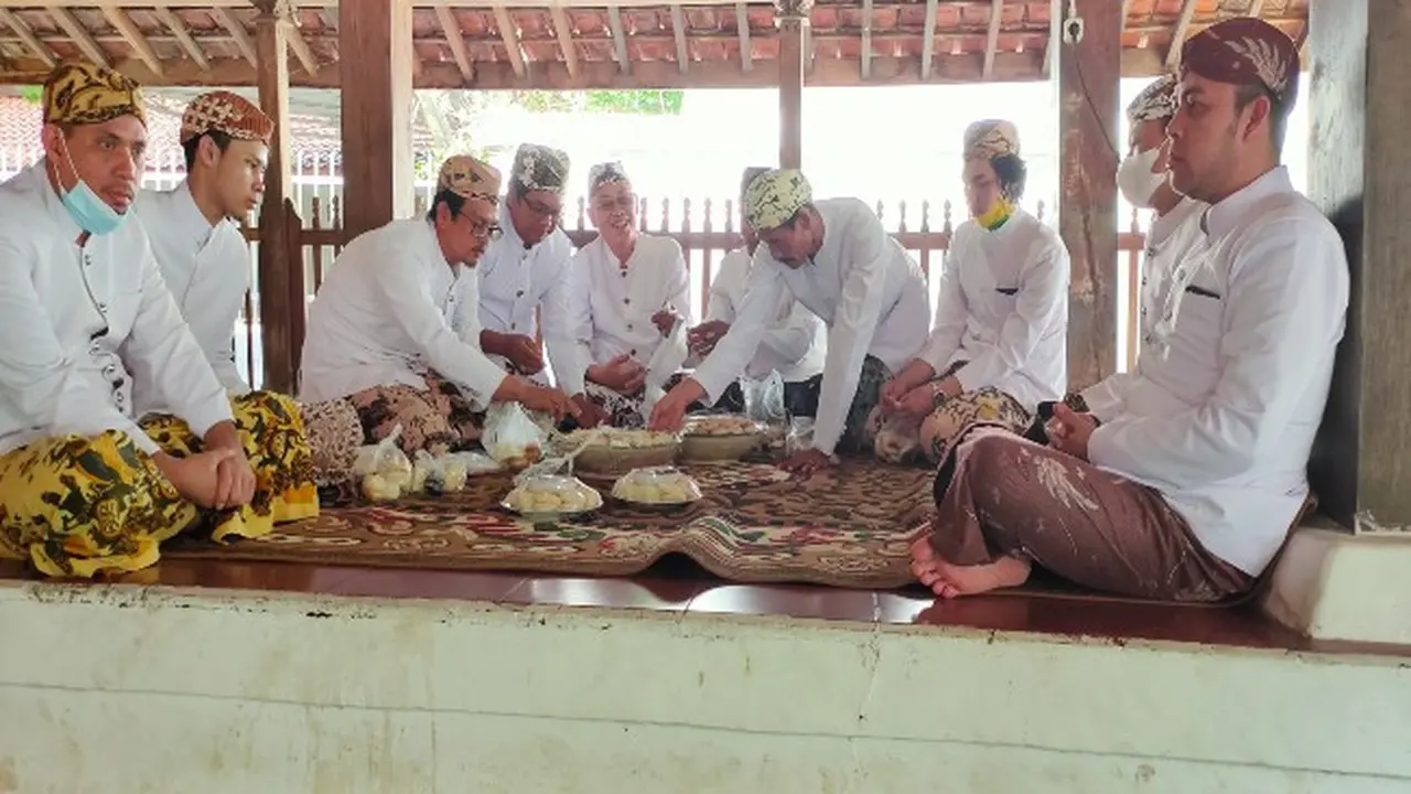 Makna Tradisi Ngapem di Kasultanan Kanoman Cirebon