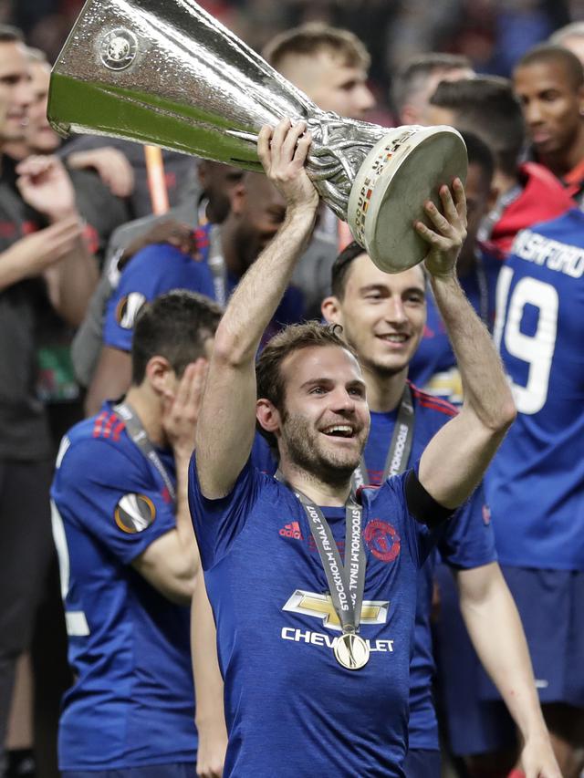 Luapan Kegembiraan Pemain MU Usai Juara Liga Europa