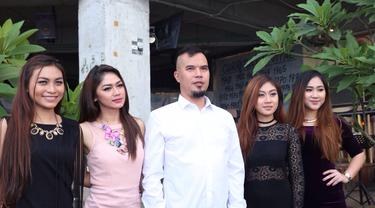 Musisi Dan Grup Yang Tercipta Berkat Tangan Dingin Ahmad Dhani News Entertainment Fimela Com