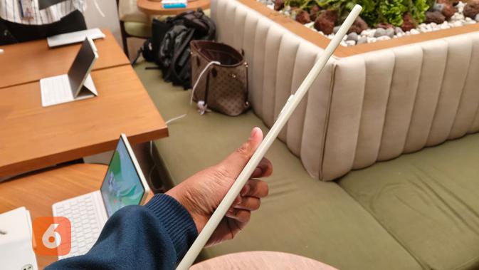 Tampilan Bodi Huawei MatePad 12X (Liputan6.comArief Ferdian Maulana)