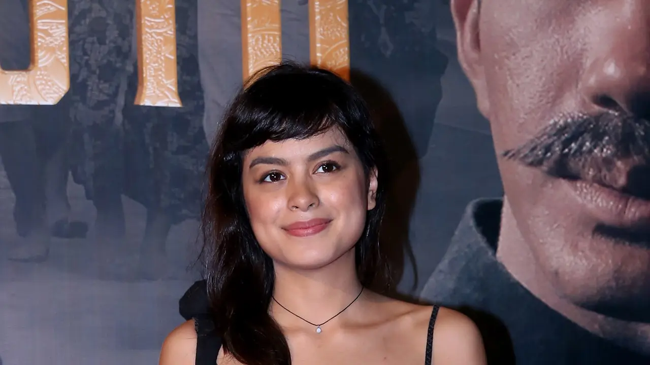 [Bintang] Eva Celia