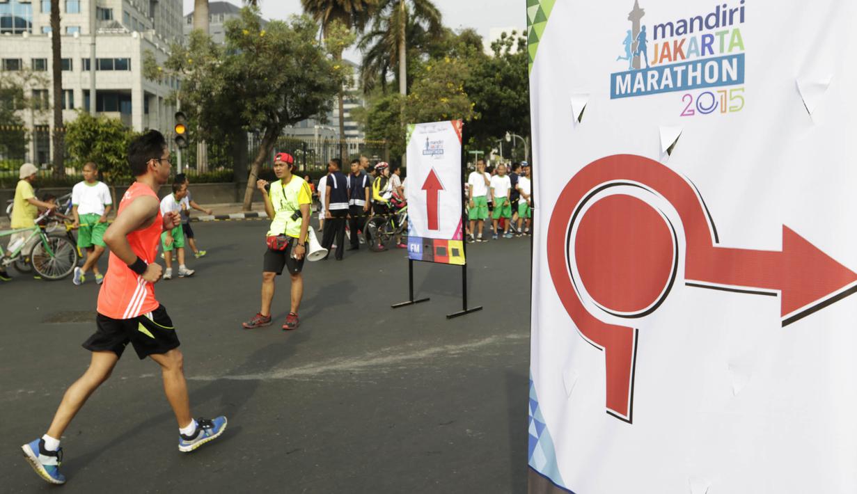 Selain ajang olahraga, Mandiri Jakarta Marathon 2015 juga dijadikan kegiatan promosi pariwisata. (Bola.com/Vitalis Yogi Trisna)