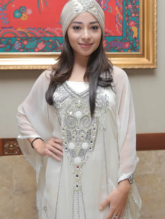 Disela-sela acara buka bersama dengan anak yatim piatu yang berlangsung Jumat (17/6/2016) Nikita sedikit berbagi keseruannya bersama dengan keluarga besar keduanya selama liburan. (Andy Masela/Bintang.com)