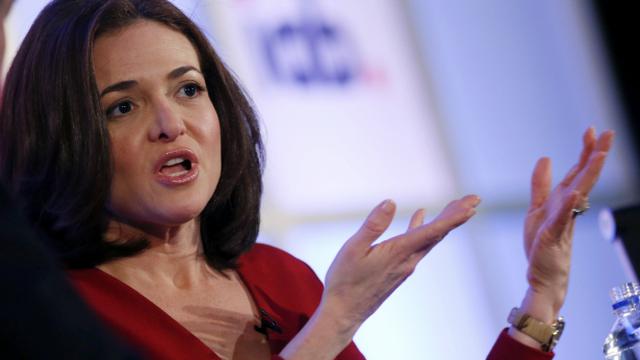 Facebook Jadikan 700.000 Penggunanya Sebagai `Kelinci Percobaan`