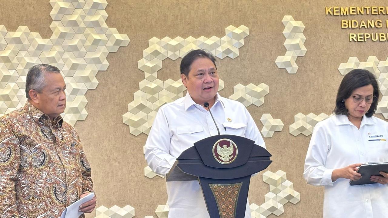 Airlangga Hartarto, mengungkapkan alasan di balik kebijakan yang mewajibkan eksportir untuk menyimpan 100% Devisa Hasil Ekspor (DHE) Sumber Daya Alam (SDA) selama satu tahun